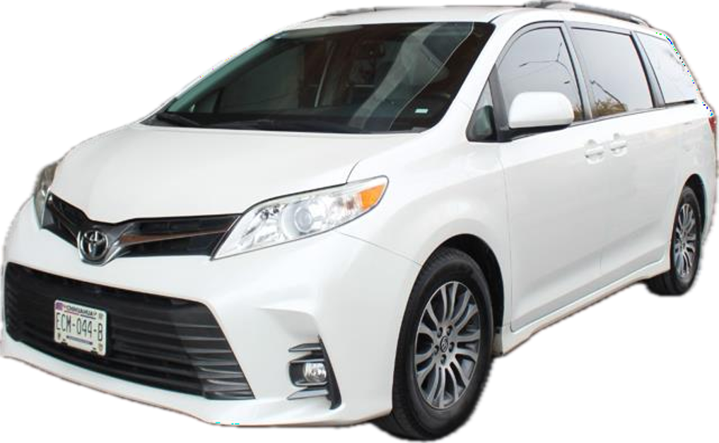 Toyota Sienna, unidad de la flotilla Rarámuri Tours